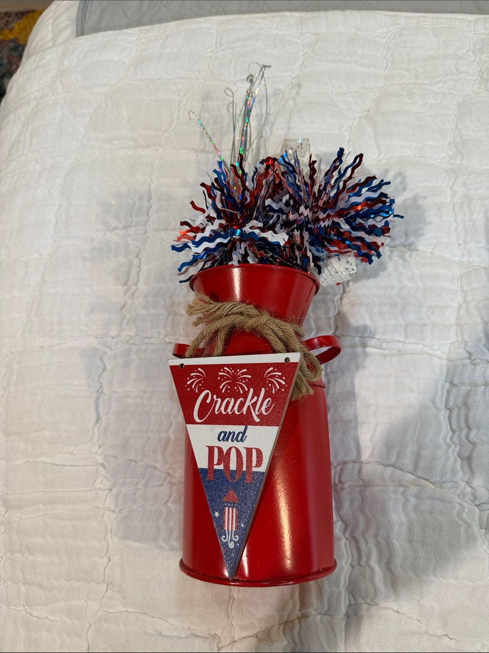 Patriotic 'Crackle and Pop' Red Metal Centerpiece - Home Party Supplies